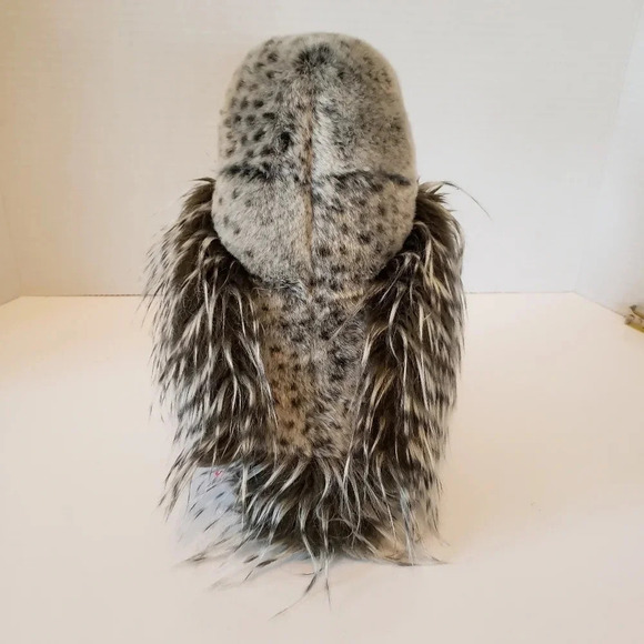 Douglas the Cuddle Toy Plush Cresent Silver Owl. - Picture 2 of 8